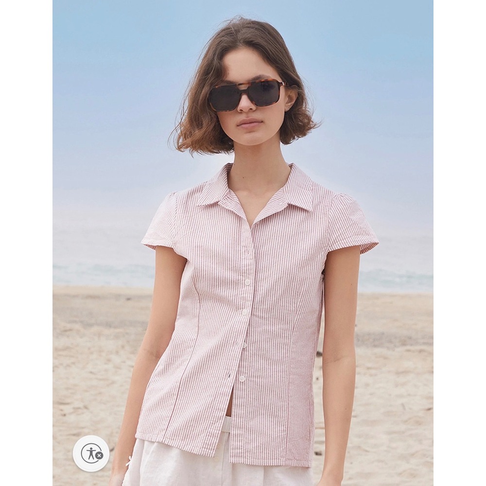 John Galt Button Up Shirt Wmn OS Beige White‎ Pinstripe Preppy Cotton Cap Sleeve